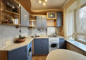 4-к квартира, вторичка, 58м2, 4/5 этаж