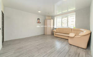 3-к квартира, вторичка, 72м2, 1/4 этаж