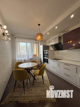 3-к квартира, вторичка, 82м2, 2/6 этаж