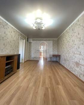 3-к квартира, вторичка, 64м2, 3/5 этаж