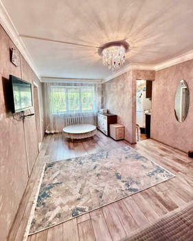 2-к квартира, вторичка, 43м2, 1/2 этаж