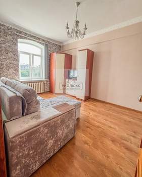 2-к квартира, вторичка, 48м2, 4/4 этаж