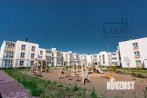 2-к квартира, вторичка, 72м2, 1/3 этаж