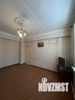 2-к квартира, вторичка, 53м2, 1/3 этаж