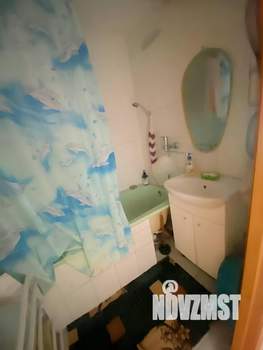 2-к квартира, вторичка, 50м2, 9/9 этаж