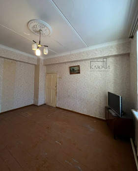 2-к квартира, вторичка, 53м2, 1/3 этаж