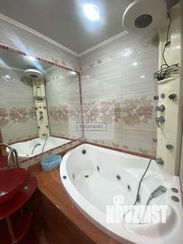 3-к квартира, вторичка, 67м2, 8/9 этаж