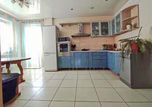 4-к квартира, вторичка, 104м2, 9/16 этаж