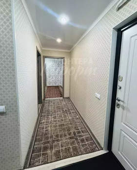 4-к квартира, вторичка, 61м2, 1/5 этаж