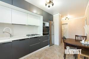 2-к квартира, вторичка, 53м2, 1/9 этаж