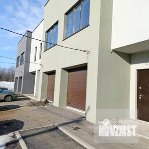 4-к квартира, вторичка, 137м2, 1/2 этаж