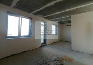 4-к квартира, вторичка, 100м2, 2/2 этаж