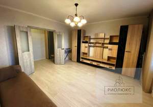 2-к квартира, вторичка, 57м2, 8/10 этаж