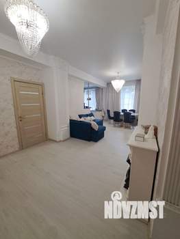 3-к квартира, вторичка, 82м2, 2/4 этаж