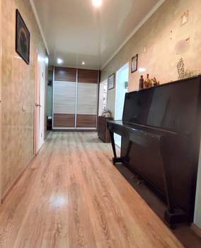 4-к квартира, вторичка, 104м2, 9/16 этаж