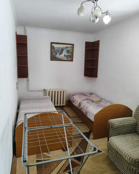 2-к квартира, вторичка, 41м2, 1/5 этаж