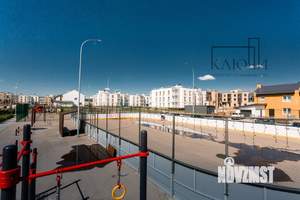 2-к квартира, вторичка, 56м2, 1/3 этаж