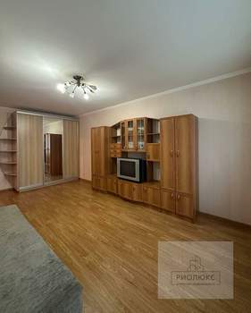 1-к квартира, вторичка, 43м2, 9/10 этаж