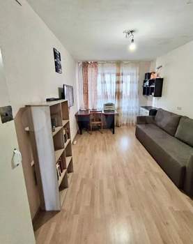 2-к квартира, вторичка, 62м2, 5/5 этаж