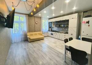 4-к квартира, вторичка, 76м2, 1/3 этаж