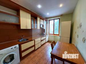 2-к квартира, вторичка, 53м2, 2/5 этаж
