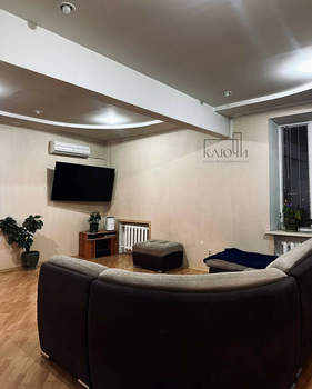 4-к квартира, вторичка, 104м2, 5/5 этаж