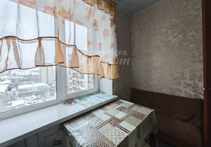 2-к квартира, вторичка, 40м2, 9/9 этаж