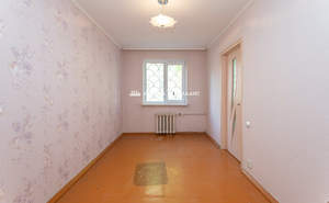 2-к квартира, вторичка, 46м2, 1/4 этаж