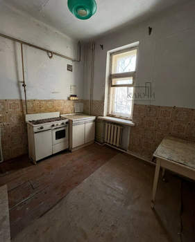 2-к квартира, вторичка, 53м2, 1/3 этаж