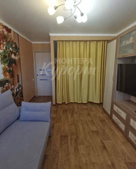 2-к квартира, вторичка, 47м2, 3/5 этаж