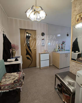 2-к квартира, вторичка, 53м2, 1/9 этаж