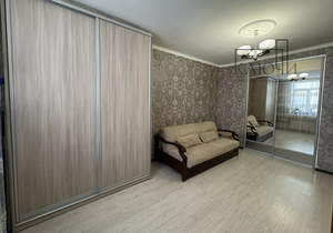2-к квартира, вторичка, 54м2, 4/4 этаж