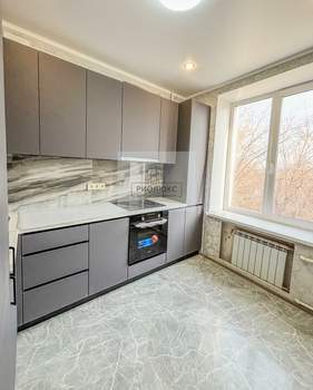 3-к квартира, вторичка, 75м2, 3/5 этаж