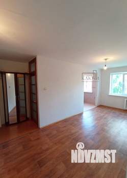 3-к квартира, вторичка, 56м2, 4/5 этаж