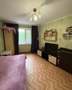 4-к квартира, вторичка, 75м2, 3/9 этаж