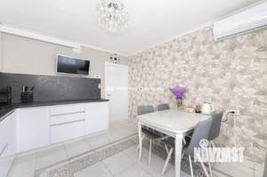 2-к квартира, вторичка, 66м2, 1/5 этаж