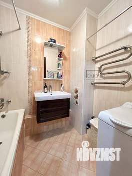 2-к квартира, вторичка, 67м2, 6/10 этаж