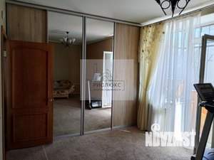 3-к квартира, вторичка, 74м2, 4/5 этаж