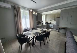 4-к квартира, вторичка, 123м2, 1/3 этаж