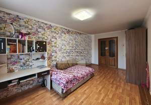 4-к квартира, вторичка, 82м2, 2/9 этаж