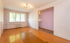 2-к квартира, вторичка, 46м2, 1/4 этаж