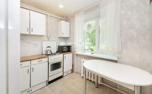 2-к квартира, вторичка, 43м2, 1/1 этаж