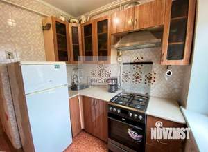 3-к квартира, вторичка, 61м2, 1/5 этаж