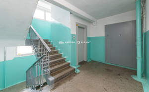 1-к квартира, вторичка, 33м2, 4/9 этаж