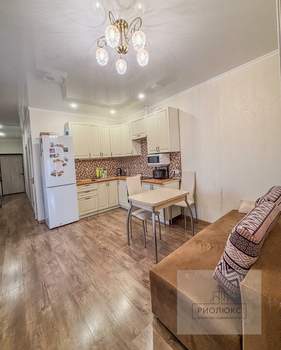 2-к квартира, вторичка, 48м2, 1/1 этаж