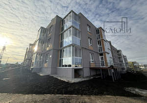 3-к квартира, вторичка, 77м2, 1/3 этаж