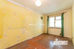 4-к квартира, вторичка, 61м2, 3/5 этаж