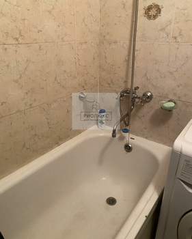 2-к квартира, вторичка, 47м2, 1/5 этаж