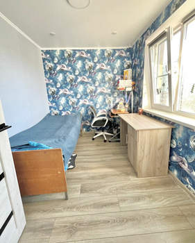 4-к квартира, вторичка, 61м2, 5/5 этаж