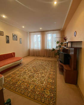 2-к квартира, вторичка, 64м2, 1/4 этаж